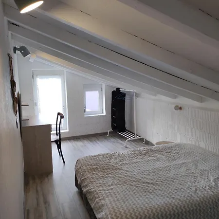 Independent Apartment *
